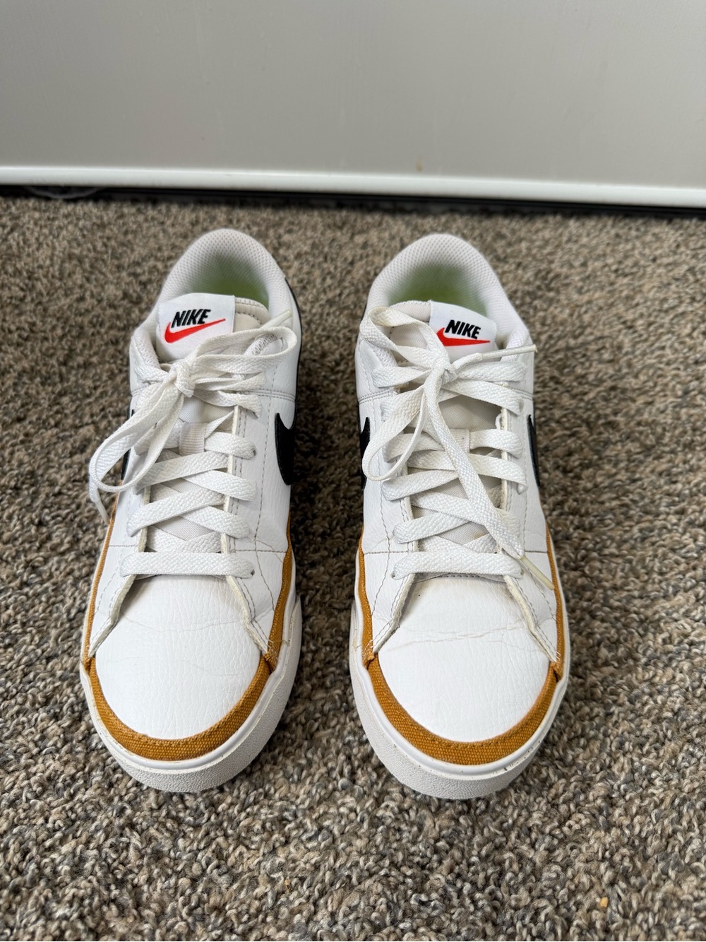 Nike White Sneakers with Black Swoosh and Brown Trim - Picture 2 of 6